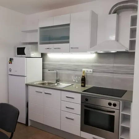 Fortnoks Luxury On The Appartamento Sveti Vlas